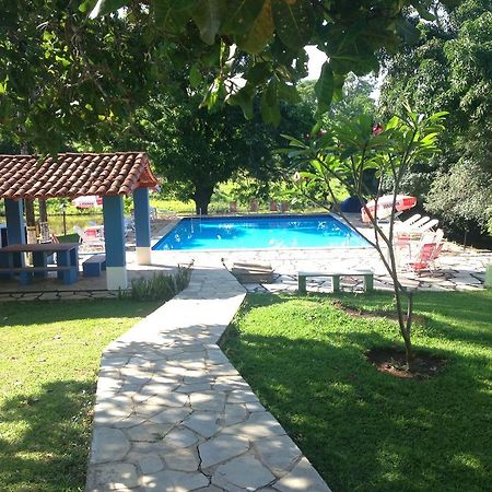 Aguas Vivas Hotel Fazenda Pirenopolis Bagian luar foto