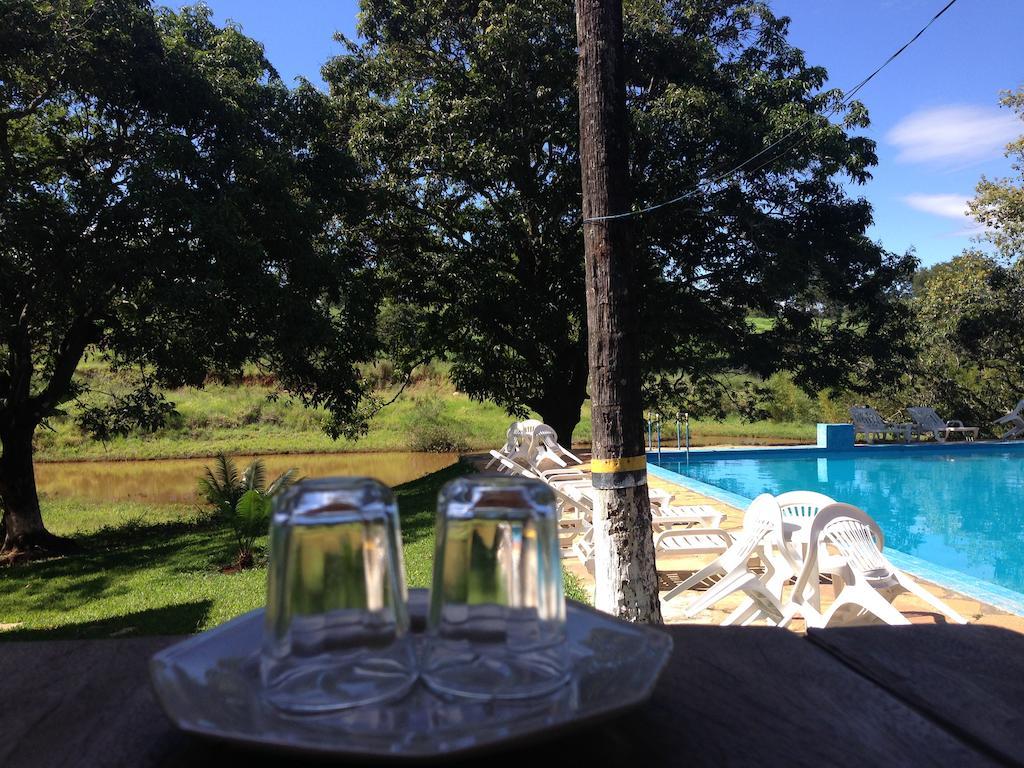 Aguas Vivas Hotel Fazenda Pirenopolis Bagian luar foto